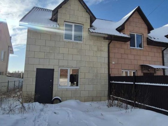 Кутовий Таунхаус в Гостомелі, на 2.7 сотках, Поруч з Озером, Гостомель