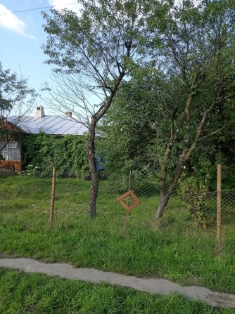 Продається 30 соток зем. ділянка з будинком в м. Долина - фото 1