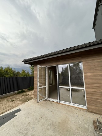 Дуплекс з індивідуальним опаленням!! 4 сотки! Нове котеджне містечко! - фото 1