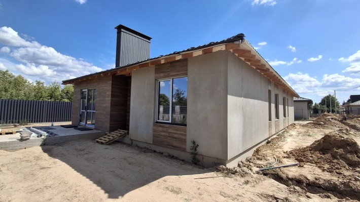 Одноповерховий дуплекс в КМ Гостомеля з центральними комунікаціям! - фото 1