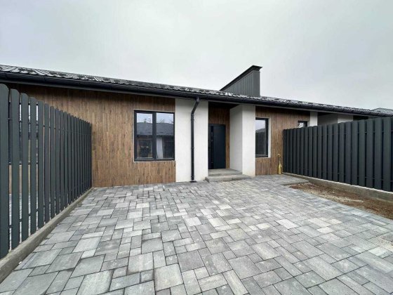 Гостомель таунхауси  є ГАЗ, БЕЗ КОМІСІЇ, від забудовника!!! Гостомель