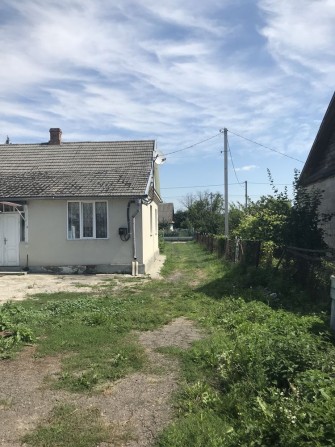 Продаж будинку поблизу Дубно - фото 1