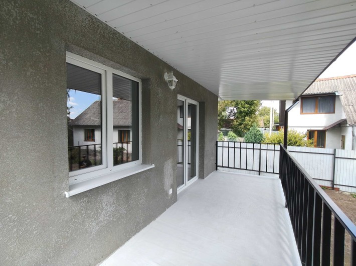 Компактний новозбудований будинок "під ключ" в чудовому місці - фото 1