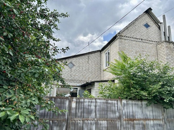 Продам дом Желтые Воды - фото 1