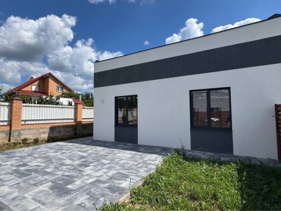 Кутовий таунхаус в Гостомелі з ГАЗОМ Гостомель