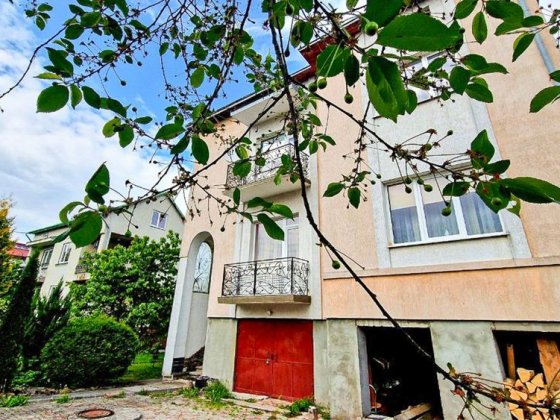 Продається будинок у м. Дрогобич Дрогобич