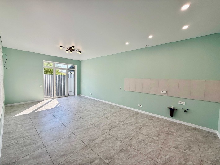 Сертифікат. Дуплекс з ремонтом 90м2 на 3-х сотках - фото 1