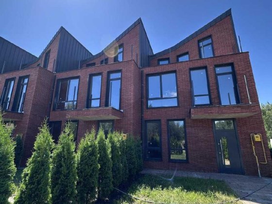 Акційний таунхаус 130 м2 біля Парк Таун: газ, ліс Гостомель