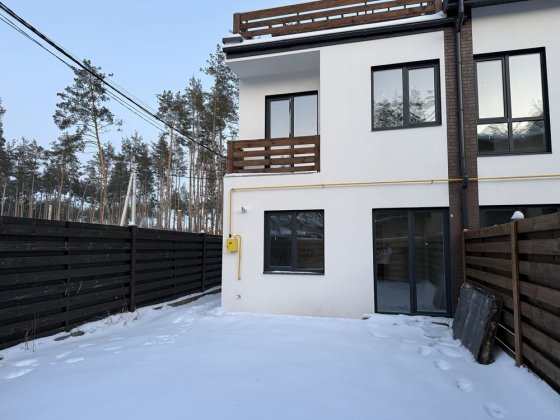 Продаж Таунхаус напроти парку з ремонтом Гостомель