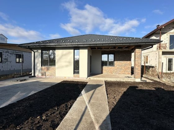 Сучасний будинок у Гостомелі Гостомель