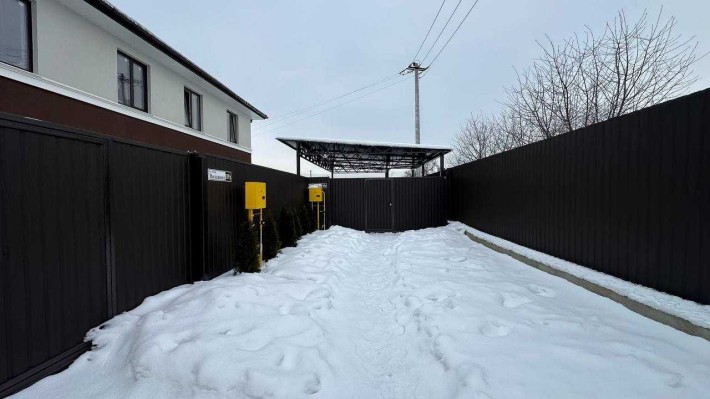 Просторий двір + газ: дуплекс 85 м² для комфортного життя - фото 1