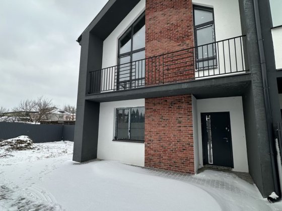 Таунхаус в Гостомелі біля озера Гостомель