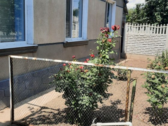 Продаётся  большой дом, район  Чехова(автопарк)