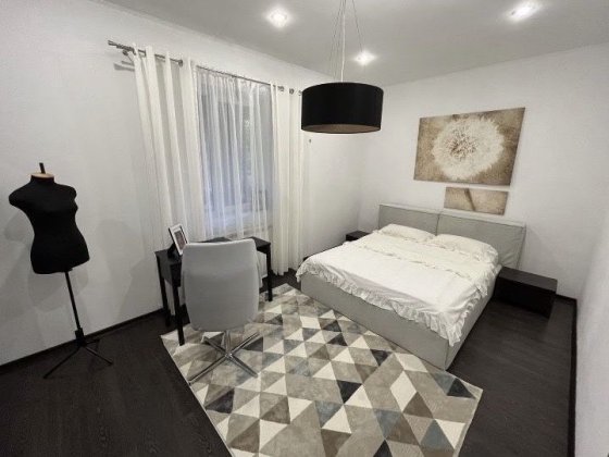 ВЕЛИКИЙ Таунхаус 150 м2 з Ремонтом та Меблями біля ОЗЕРА ! Гостомель