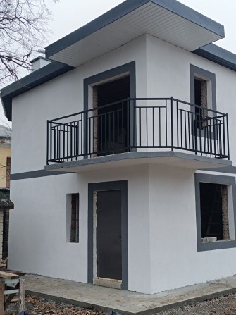 Продається компактний будиночок поруч з парком - фото 1