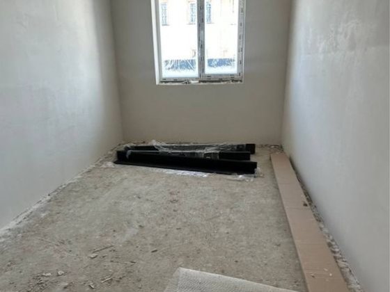 Таунхауси з центральними комунікаціями, окремими дворами, наповненням Гостомель