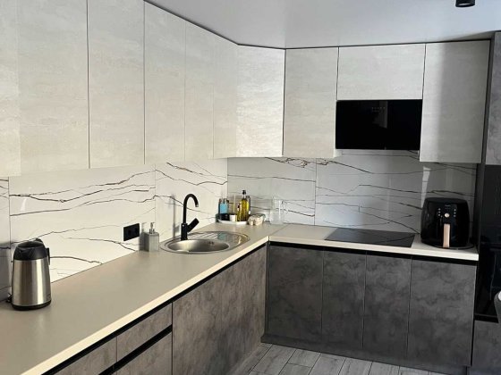 Продаж гарного будинку місто Кам’янка Каменка