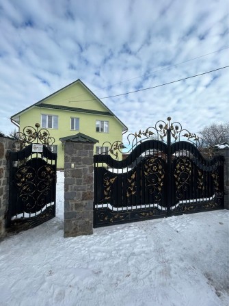 Продам готовий будинок з альтанкою, гаражем і великим плодовим садом - фото 1