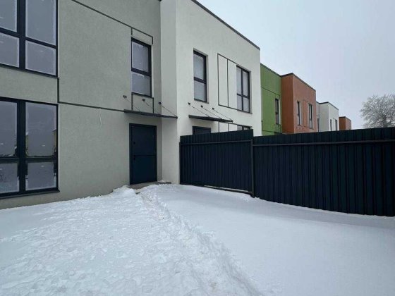 Продам Таунхаус. Виконано 60% ремонту. Терміновий Продаж. Є Проєкт ! Гостомель