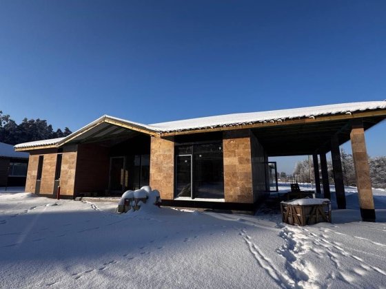 Одноповерховий будинок в оточені лісу. Газ, своя ділянка, травентин. Гостомель