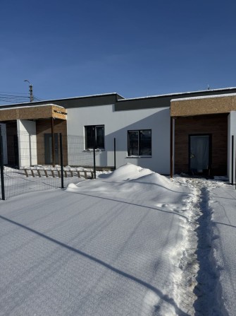 Продам класний 2к таунхаус біля озера - фото 1