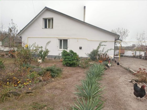 Продам  будинок  в приміській зоні Ковель