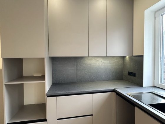 Таунхаус з новим ремонтом біля парку Щасливий Гостомель