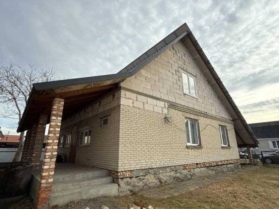 Будинок з додатковими джерелами енергії Ковель