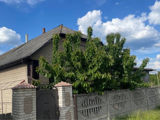 Продам 1/2 часть дома Конотоп