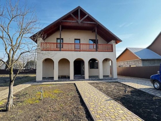 Будинок з земельною ділянкою! Коломия