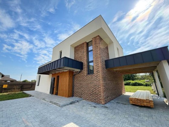 ПРОДАЄТЬСЯ житловий будинок Коломия