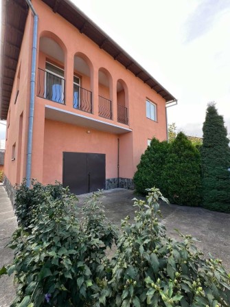 Будинок для сім ї з облагородженою земельною ділянкою! - фото 1