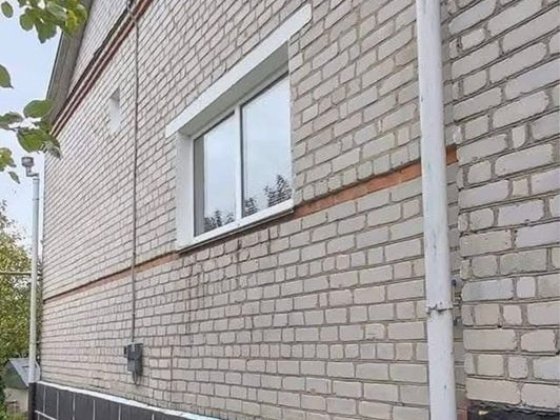 Продається двоповерховий будинок в м. Коростень