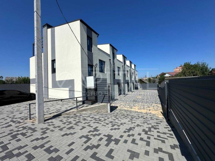 Будинок з терасою, смт Коцюбинське/10 хв від Києва/15 хв метро - фото 1