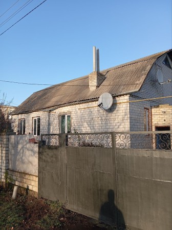 Новый дом с косметическим ремонтом - фото 1