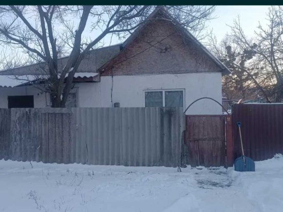 Продам дом в Мерефе (Артемовка). Отопление печное . Участок 10 сот TB Мерефа