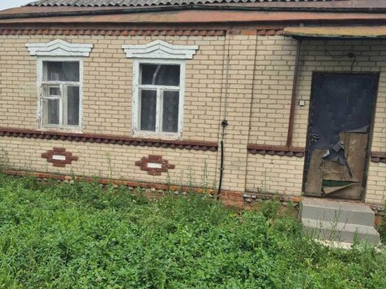 Продам пол дома 78 метров, кирпичный недорого в г. Мерефа  SM Мерефа