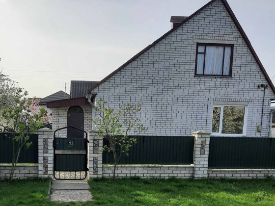 Продаж 1 поверхового будинку з опаленням і ділянкою на 5.18 сотки Миргород