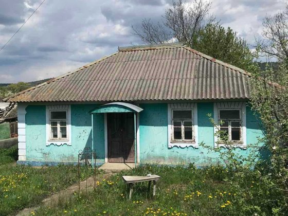 Будинок в Молдові через ріку від міста Могилів-Подільський Могилів-Подільський