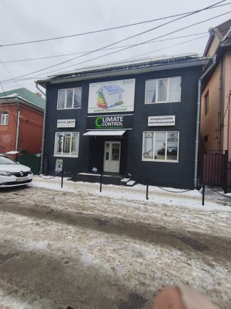 Будинок в центрі міста - фото 1