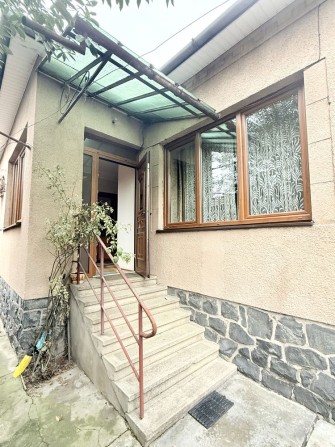 Вулиця Шевчена, Будинок - половина булинка, окремий двір - фото 1