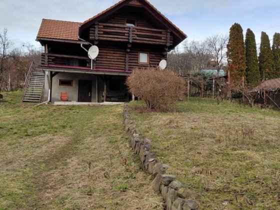 Будинок поруч з Мукачевом Мукачеве