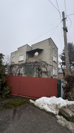 Продаж 2-поверхового будинку в Павшино (центральна вулиця)Мукачево. - фото 1