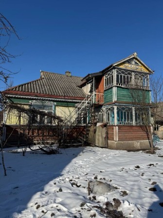 Будинок у місті Звягель, 103 м², всі комунікації, ділянка - фото 1