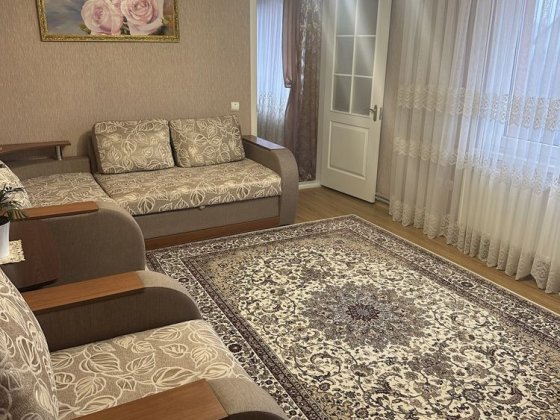 Будинок ,земля 13 соток Новодністровськ