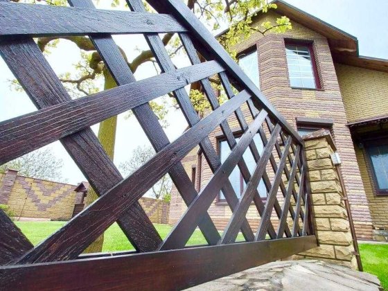 Свой берег!Купи Дом 2011 г в г. Самар (Новомосковск). S=211м2. Самар