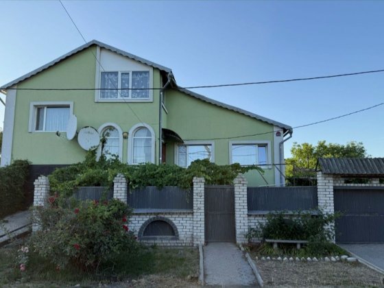 Продам Великий Будинок(розглянемо і по сертифікатам) Павлоград