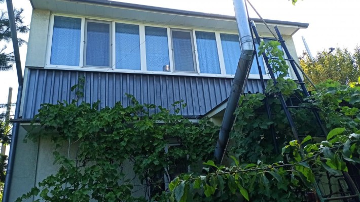 Продам гарний двоповерховий будинок в Новоселівці - фото 1