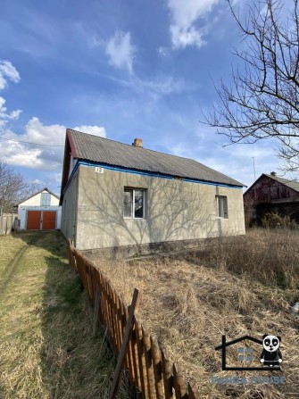 Продається просторий цегляний будинок у гарному районі. - фото 1