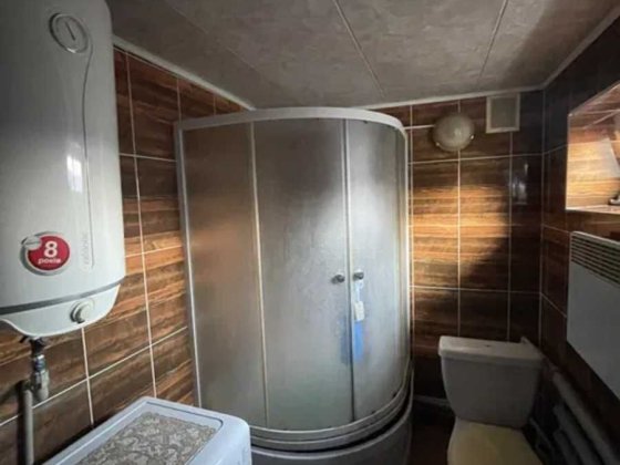 Продам хороший дом с гаражом п.Былбасовка Слов'янськ